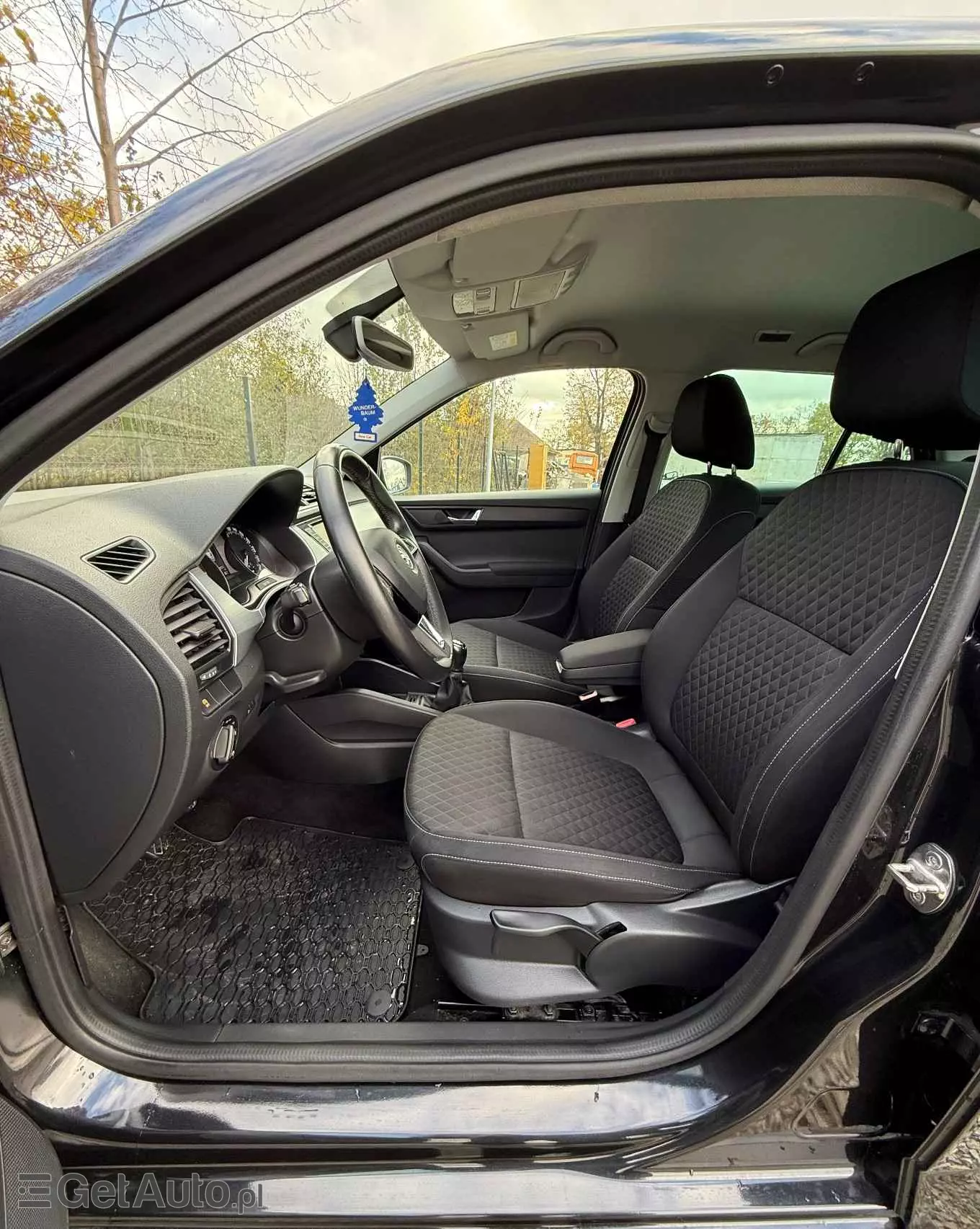 SKODA Fabia 1.2 TSI Drive