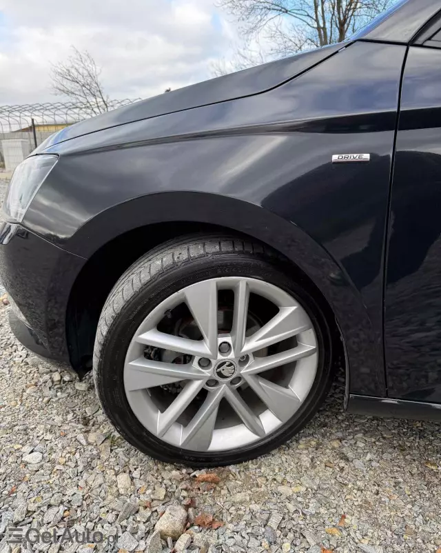 SKODA Fabia 1.2 TSI Drive