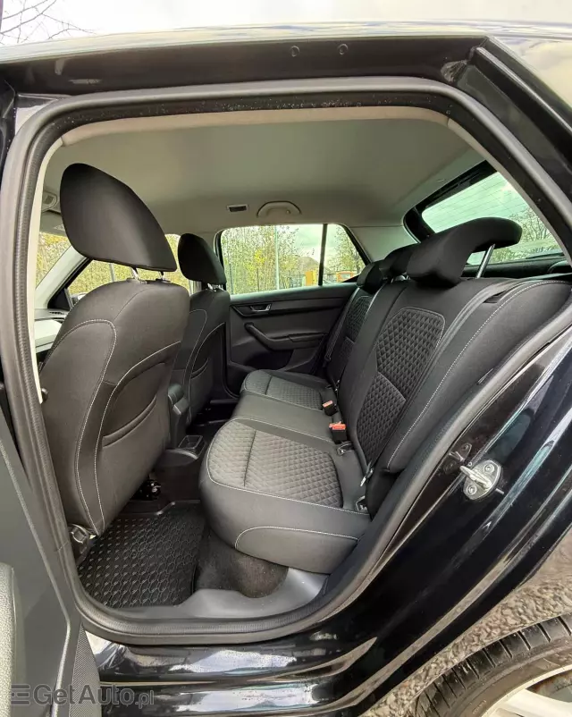 SKODA Fabia 1.2 TSI Drive