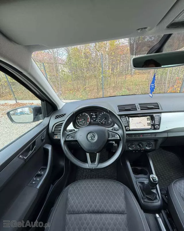 SKODA Fabia 1.2 TSI Drive