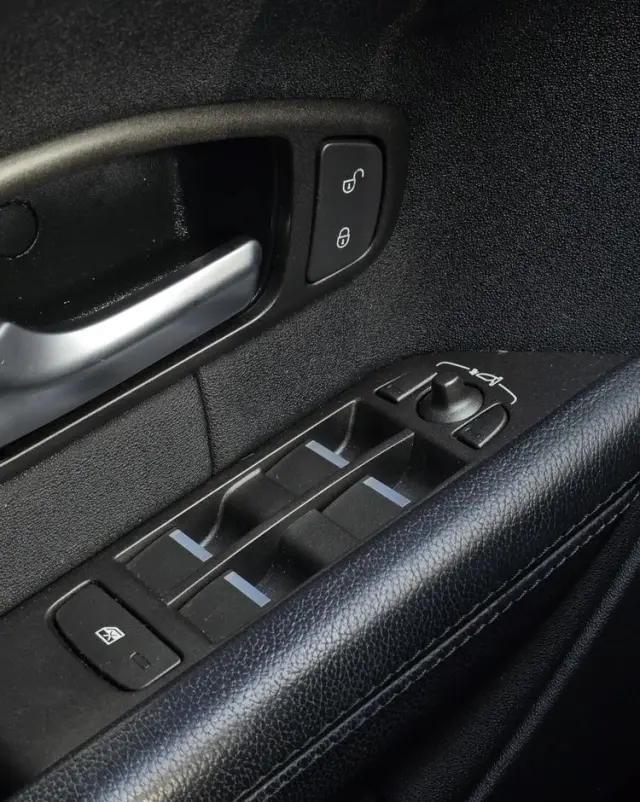 LAND ROVER Range Rover Evoque 2.0TD4 Pure