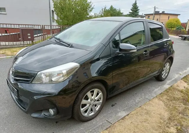 TOYOTA Yaris 1.33 VVT-i Edition