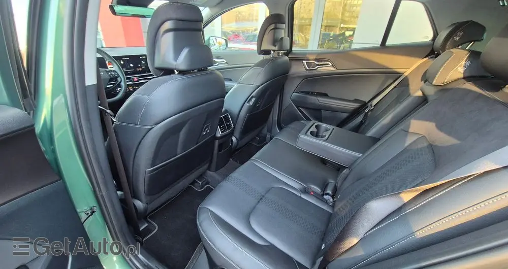 KIA Sportage 1.6 T-GDI HEV Business Line 2WD