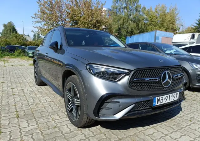 MERCEDES-BENZ GLC 