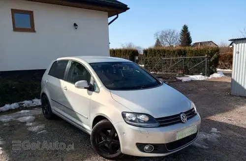 VOLKSWAGEN Golf Plus 