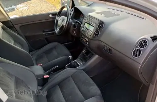 VOLKSWAGEN Golf Plus 