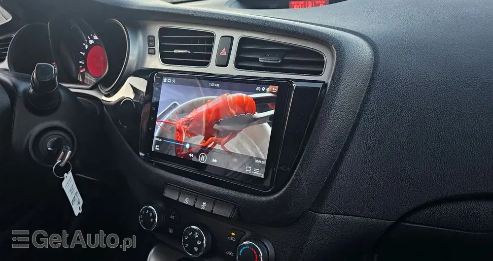 KIA Ceed 1.4 CVVT Dream Team Edition