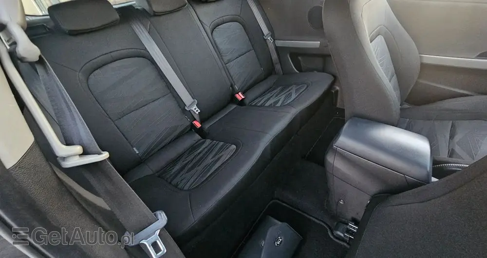 KIA Ceed 1.4 CVVT Dream Team Edition