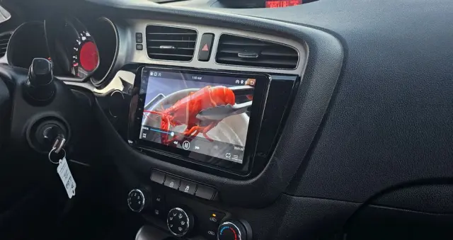 KIA Ceed 1.4 CVVT Dream Team Edition