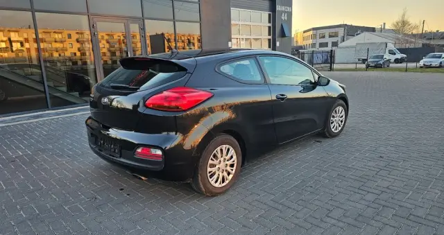 KIA Ceed 1.4 CVVT Dream Team Edition