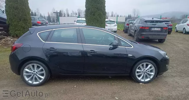 OPEL Astra 1.4 Turbo Innovation