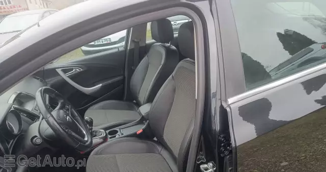 OPEL Astra 1.4 Turbo Innovation