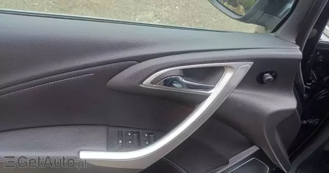 OPEL Astra 1.4 Turbo Innovation