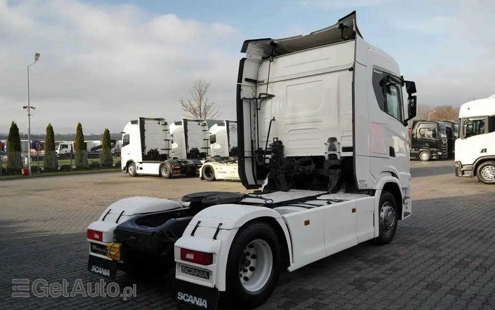 SCANIA S 450 / KLIMA POSTOJOWA / CAŁA NA PODUSZKACH  / NAVI 