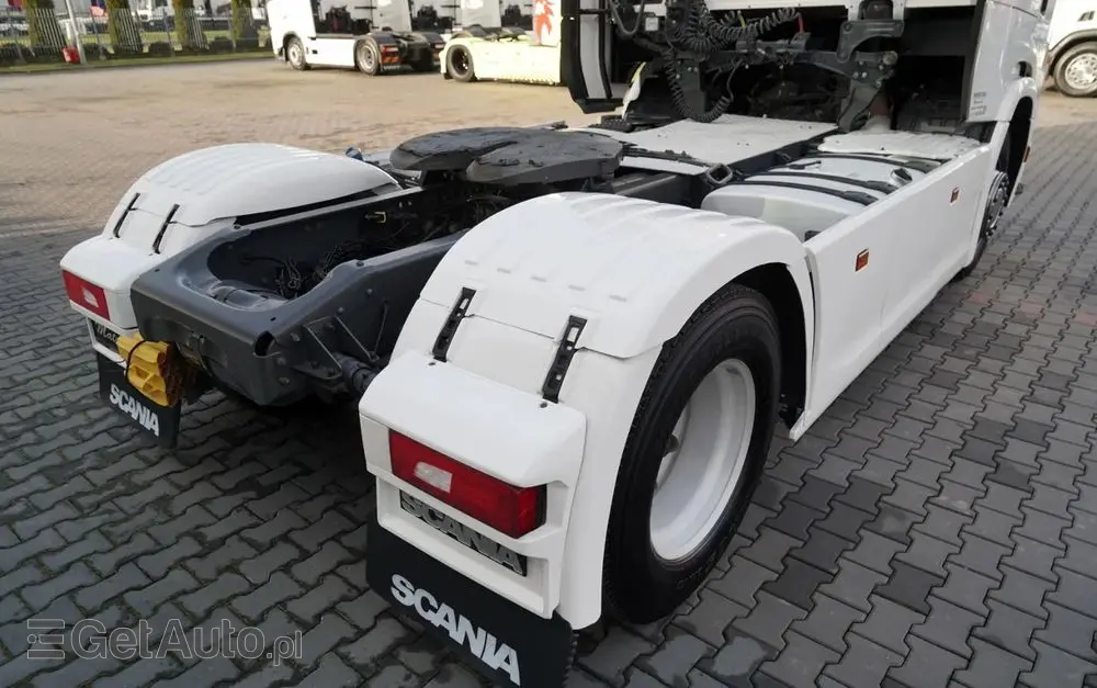 SCANIA S 450 / KLIMA POSTOJOWA / CAŁA NA PODUSZKACH  / NAVI 