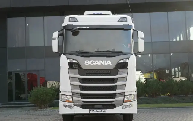 SCANIA S 450 / KLIMA POSTOJOWA / CAŁA NA PODUSZKACH  / NAVI 