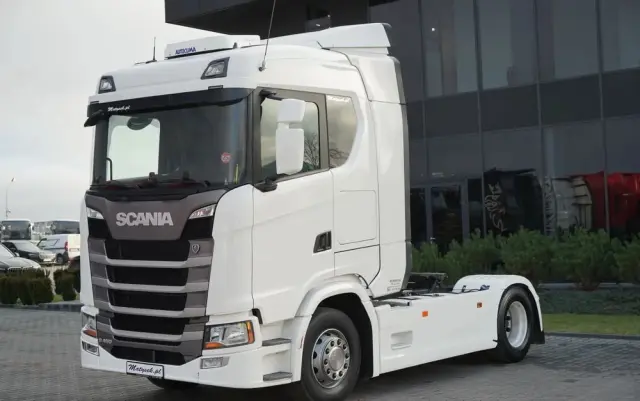 SCANIA S 450 / KLIMA POSTOJOWA / CAŁA NA PODUSZKACH  / NAVI 