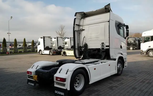 SCANIA S 450 / KLIMA POSTOJOWA / CAŁA NA PODUSZKACH  / NAVI 