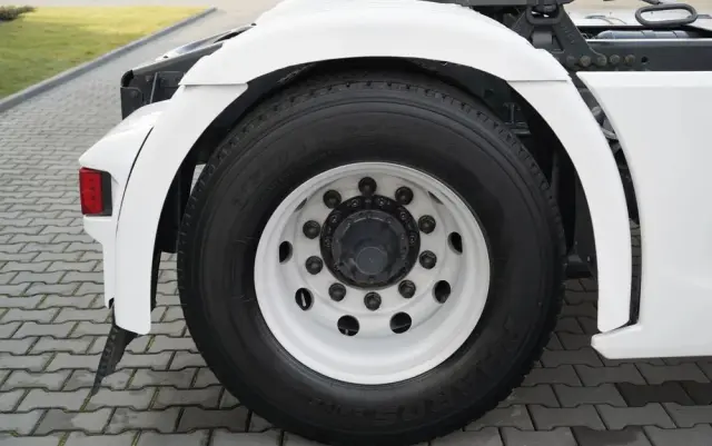 SCANIA S 450 / KLIMA POSTOJOWA / CAŁA NA PODUSZKACH  / NAVI 