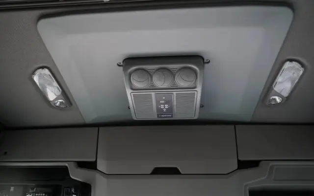 SCANIA S 450 / KLIMA POSTOJOWA / CAŁA NA PODUSZKACH  / NAVI 