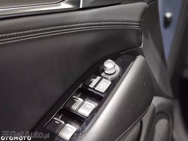 MAZDA 6 2.0 Center-Line