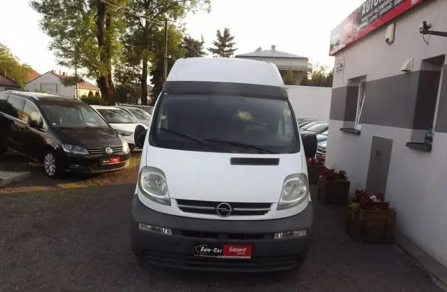 OPEL Vivaro 