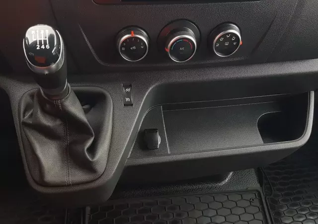 OPEL MOVANO L3H2 KLIMA DŁUGI WYSOKI TEMPOMAT BLASZAK VAN 