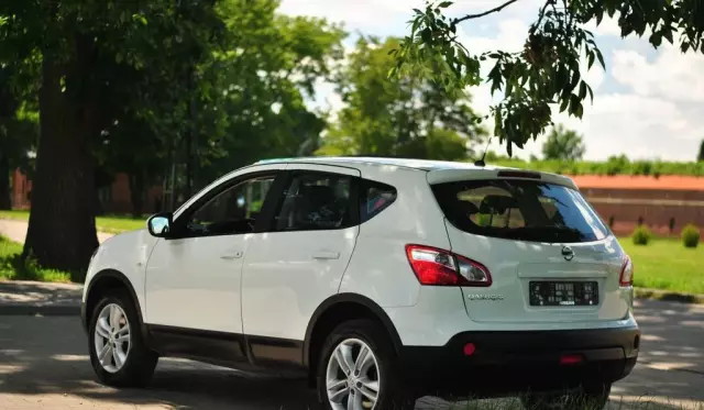 NISSAN Qashqai 