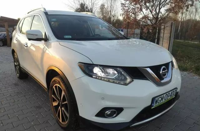 NISSAN X-Trail 