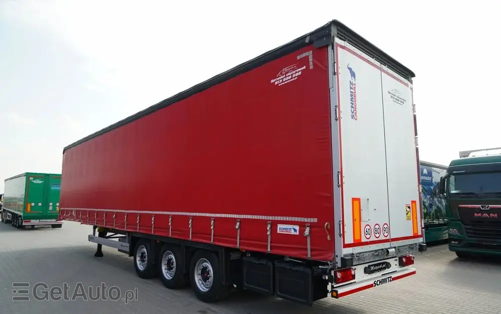 SCHMITZ CARGOBULL FIRANKA  /  VARIOS / 385/55 R22,5 /  OŚ PODNOSZONA /  DACH PODNOSZONY / SAF 