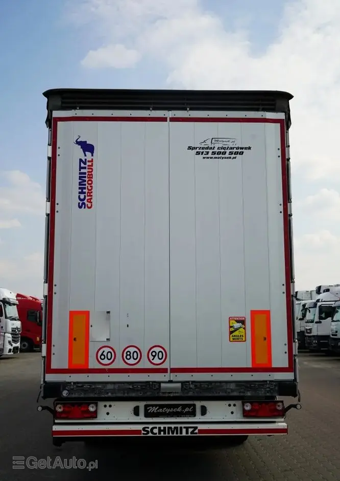 SCHMITZ CARGOBULL FIRANKA  /  VARIOS / 385/55 R22,5 /  OŚ PODNOSZONA /  DACH PODNOSZONY / SAF 