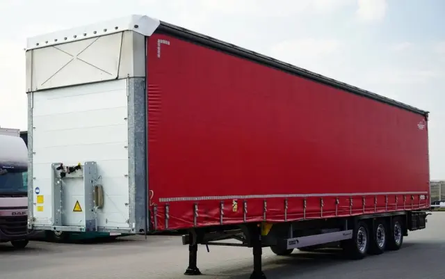 SCHMITZ CARGOBULL FIRANKA  /  VARIOS / 385/55 R22,5 /  OŚ PODNOSZONA /  DACH PODNOSZONY / SAF 