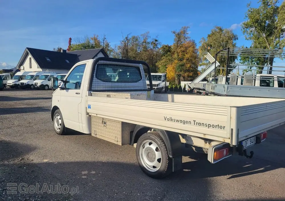 VOLKSWAGEN Transporter t5 lift skrzynia 3m klima super stan 