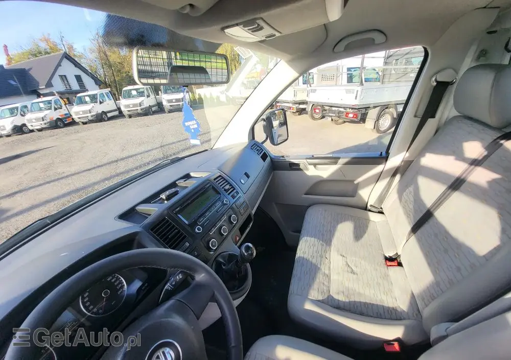 VOLKSWAGEN Transporter t5 lift skrzynia 3m klima super stan 
