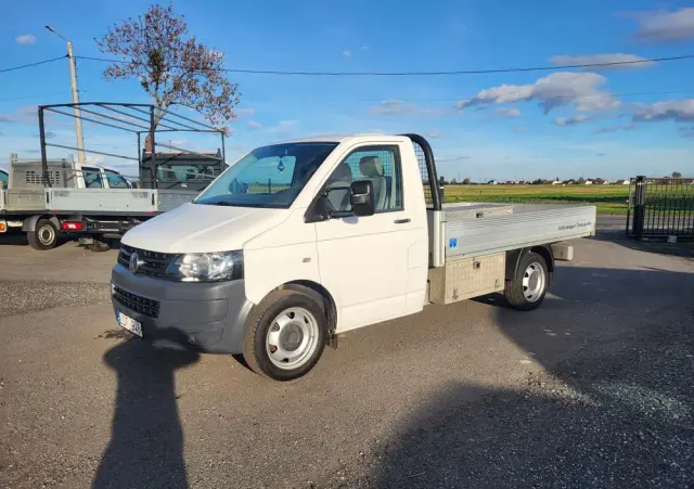 VOLKSWAGEN Transporter t5 lift skrzynia 3m klima super stan 