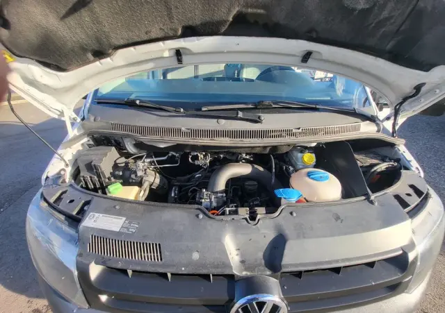 VOLKSWAGEN Transporter t5 lift skrzynia 3m klima super stan 