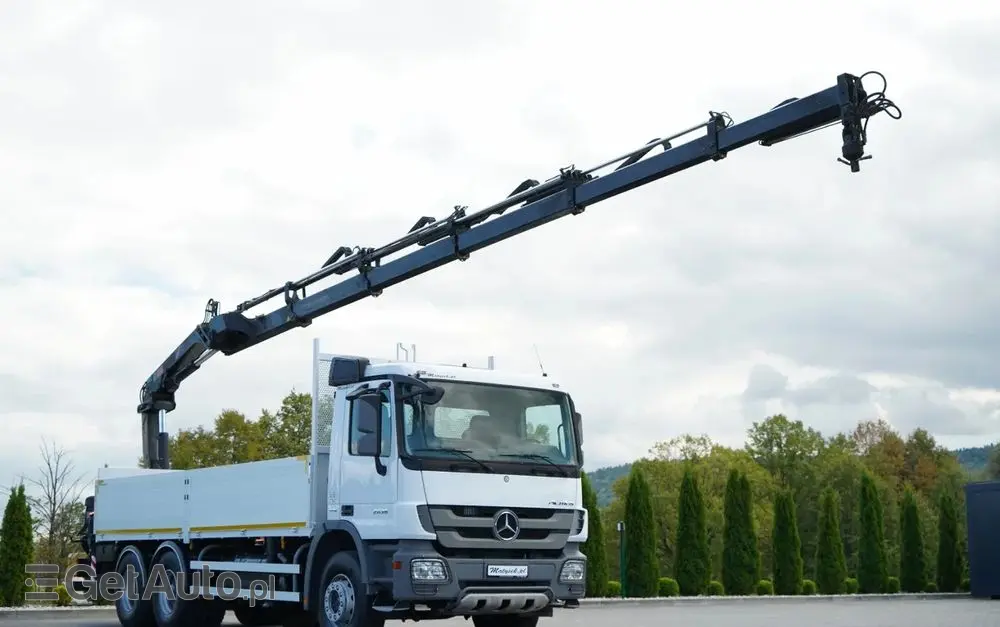 MERCEDES-BENZ ACTROS 2636 / 6x4 / SKRZYNIOWY 6,5 M + HDS HIAB / MOCNA PODŁOGA / STEROWANIE RADIOWE / ROTATOR / SPROWADZONY 