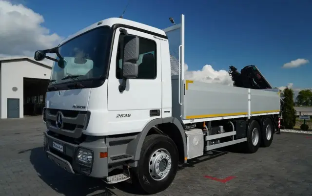 MERCEDES-BENZ ACTROS 2636 / 6x4 / SKRZYNIOWY 6,5 M + HDS HIAB / MOCNA PODŁOGA / STEROWANIE RADIOWE / ROTATOR / SPROWADZONY 