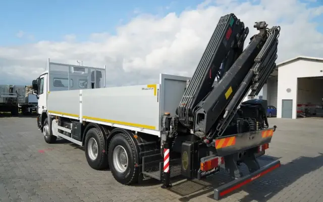 MERCEDES-BENZ ACTROS 2636 / 6x4 / SKRZYNIOWY 6,5 M + HDS HIAB / MOCNA PODŁOGA / STEROWANIE RADIOWE / ROTATOR / SPROWADZONY 