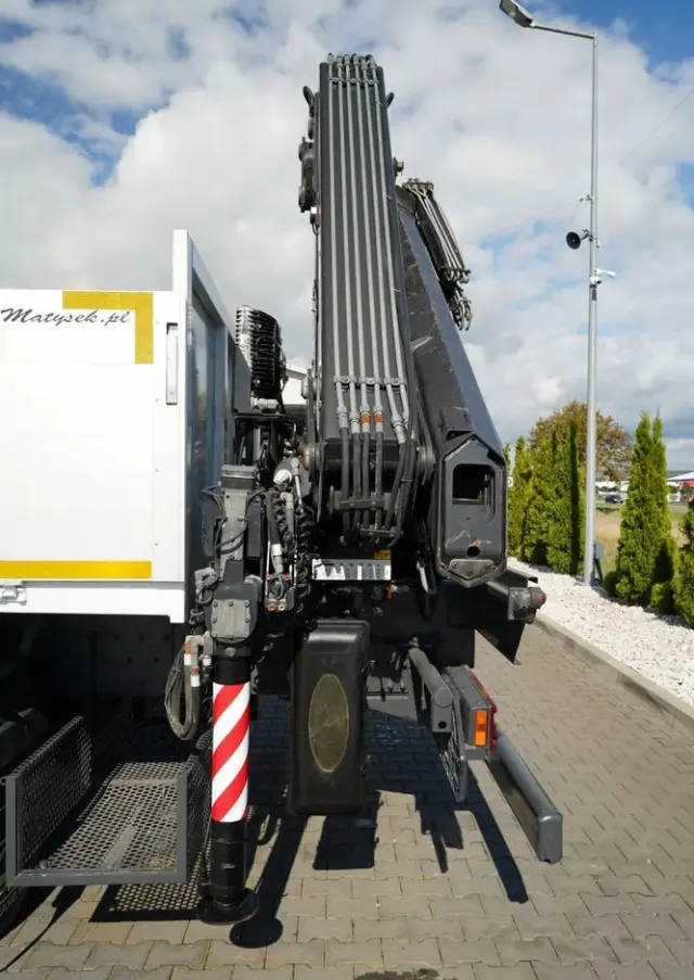 MERCEDES-BENZ ACTROS 2636 / 6x4 / SKRZYNIOWY 6,5 M + HDS HIAB / MOCNA PODŁOGA / STEROWANIE RADIOWE / ROTATOR / SPROWADZONY 