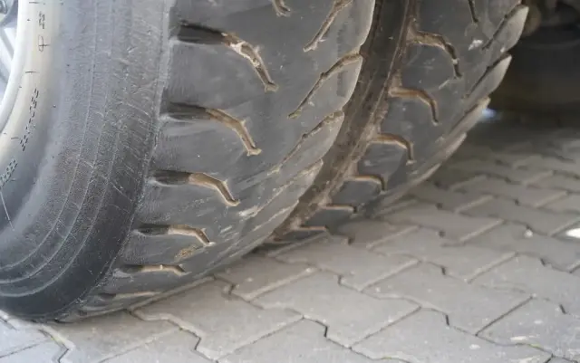 MERCEDES-BENZ ACTROS 2636 / 6x4 / SKRZYNIOWY 6,5 M + HDS HIAB / MOCNA PODŁOGA / STEROWANIE RADIOWE / ROTATOR / SPROWADZONY 