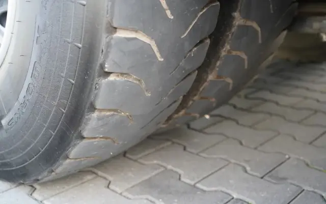 MERCEDES-BENZ ACTROS 2636 / 6x4 / SKRZYNIOWY 6,5 M + HDS HIAB / MOCNA PODŁOGA / STEROWANIE RADIOWE / ROTATOR / SPROWADZONY 