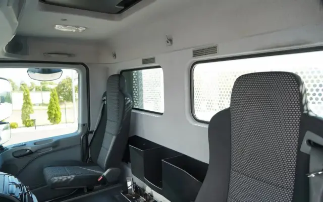 MERCEDES-BENZ ACTROS 2636 / 6x4 / SKRZYNIOWY 6,5 M + HDS HIAB / MOCNA PODŁOGA / STEROWANIE RADIOWE / ROTATOR / SPROWADZONY 