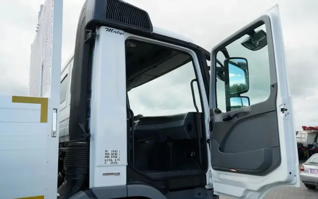 MERCEDES-BENZ ACTROS 2636 / 6x4 / SKRZYNIOWY 6,5 M + HDS HIAB / MOCNA PODŁOGA / STEROWANIE RADIOWE / ROTATOR / SPROWADZONY 