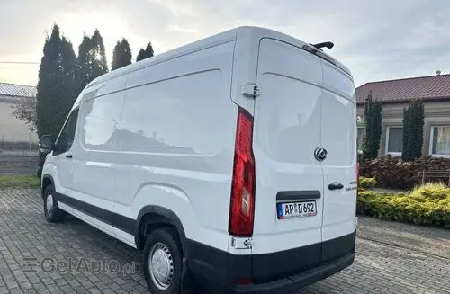MAXUS Deliver 9 
