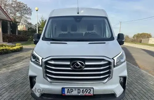 MAXUS Deliver 9 