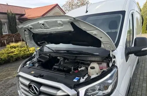 MAXUS Deliver 9 
