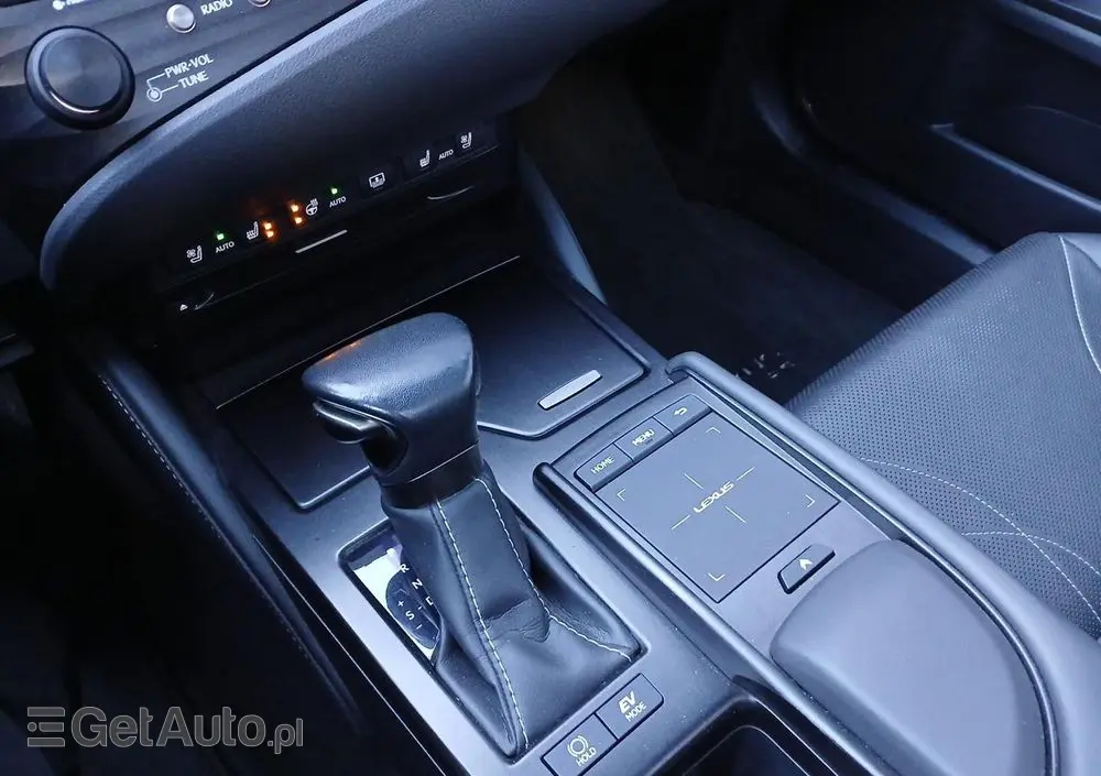 LEXUS ES 300h Prestige