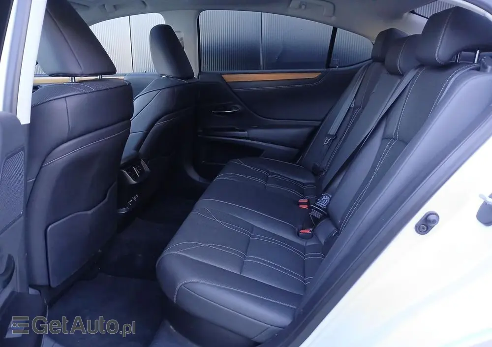 LEXUS ES 300h Prestige