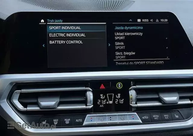 BMW Seria 3 330e xDrive M Sport sport